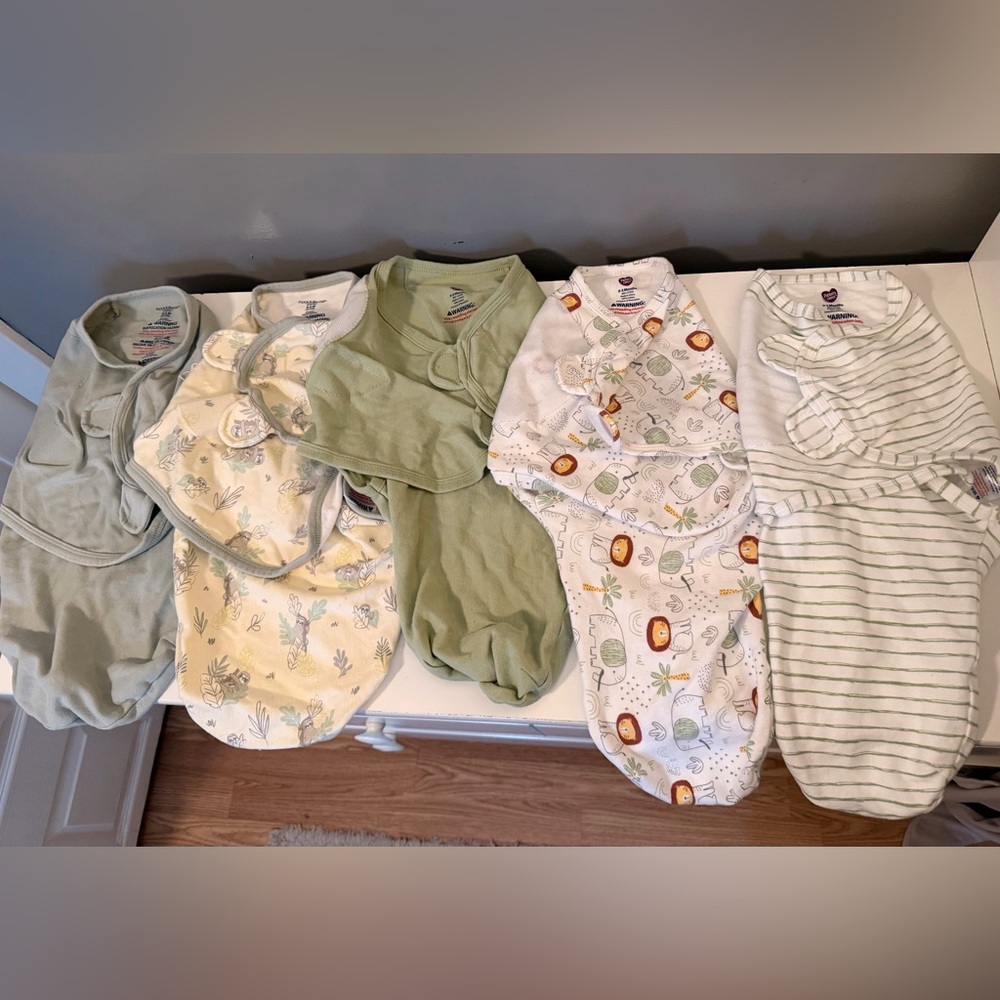 (5) NWOT Swaddles Bundle